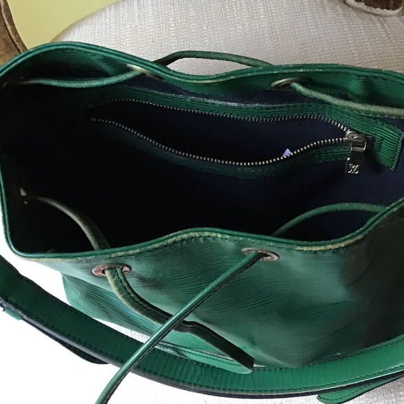 Louis Vuitton Epi Noe Green - Picture 5 of 14